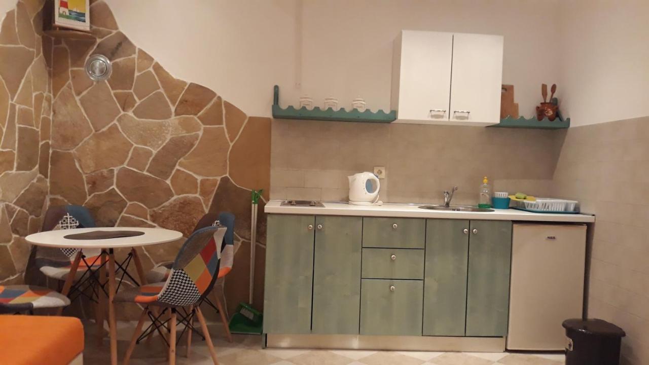 Mirta Apartments Family Farm Budva Kültér fotó