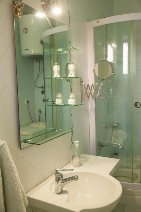 Mirta Apartments Family Farm Budva Kültér fotó