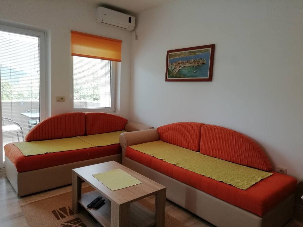 Mirta Apartments Family Farm Budva Kültér fotó